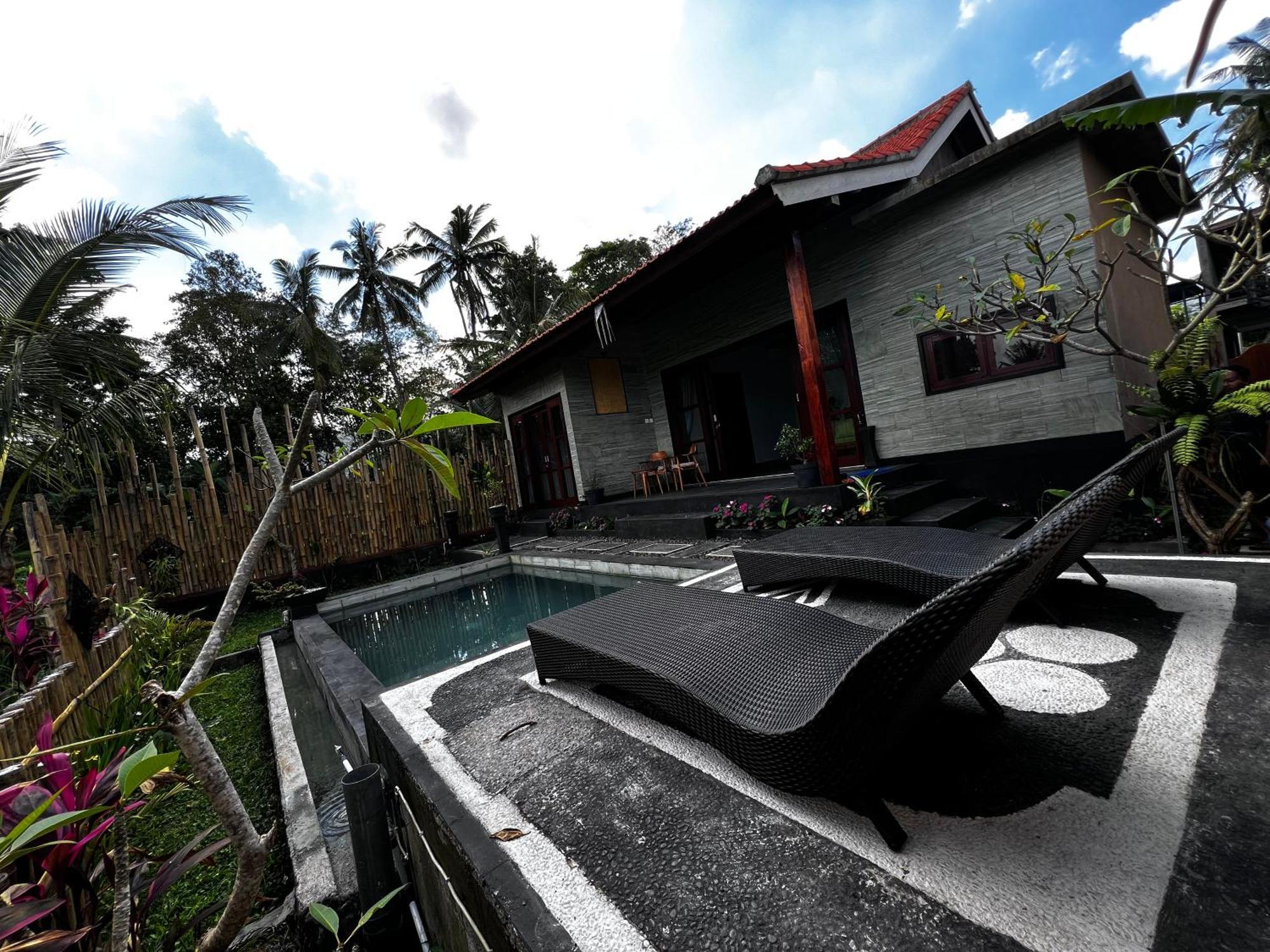 Ume dukuh home sidemen Sidemen  Bagian luar foto