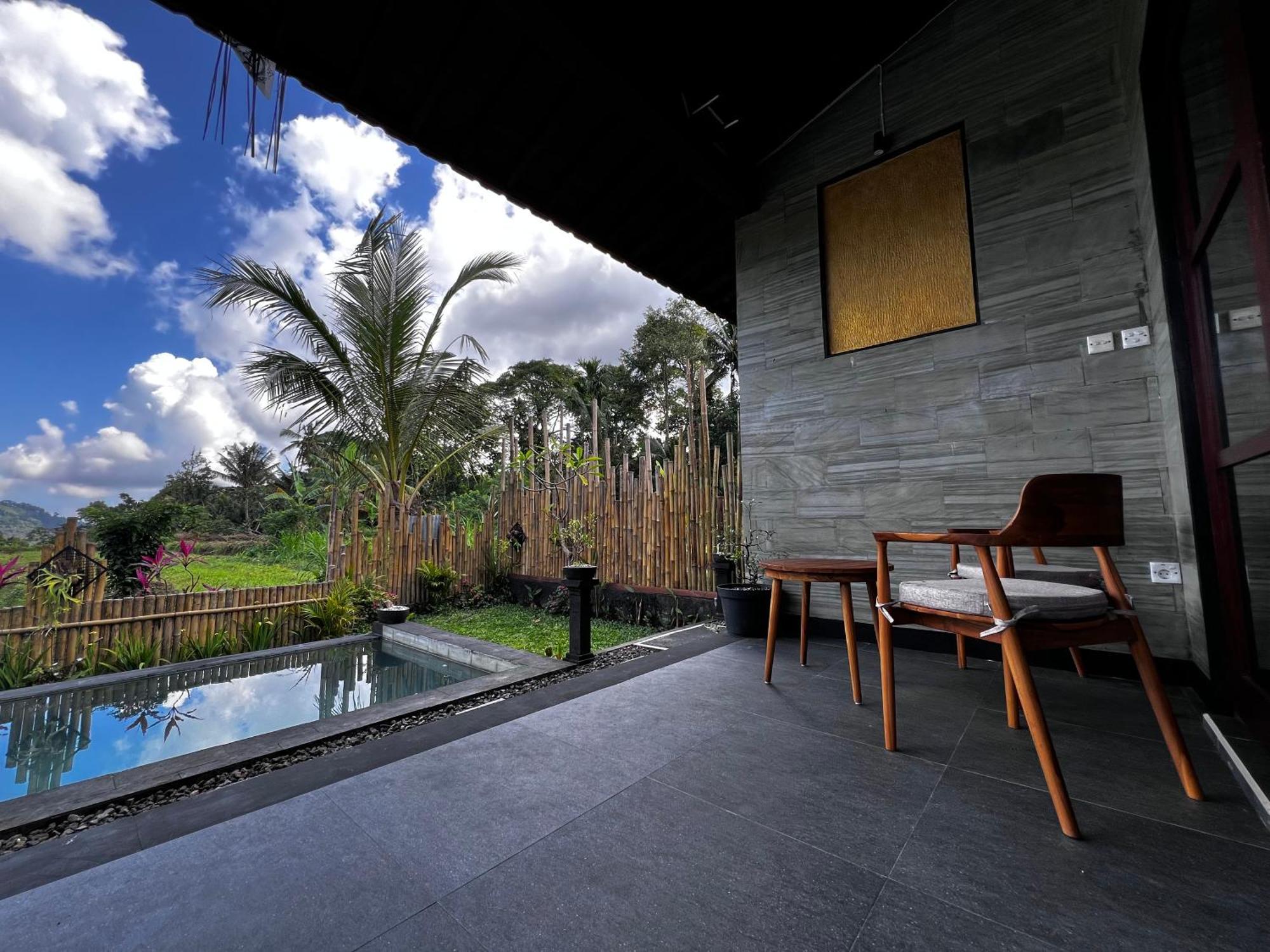 Ume dukuh home sidemen Sidemen  Bagian luar foto
