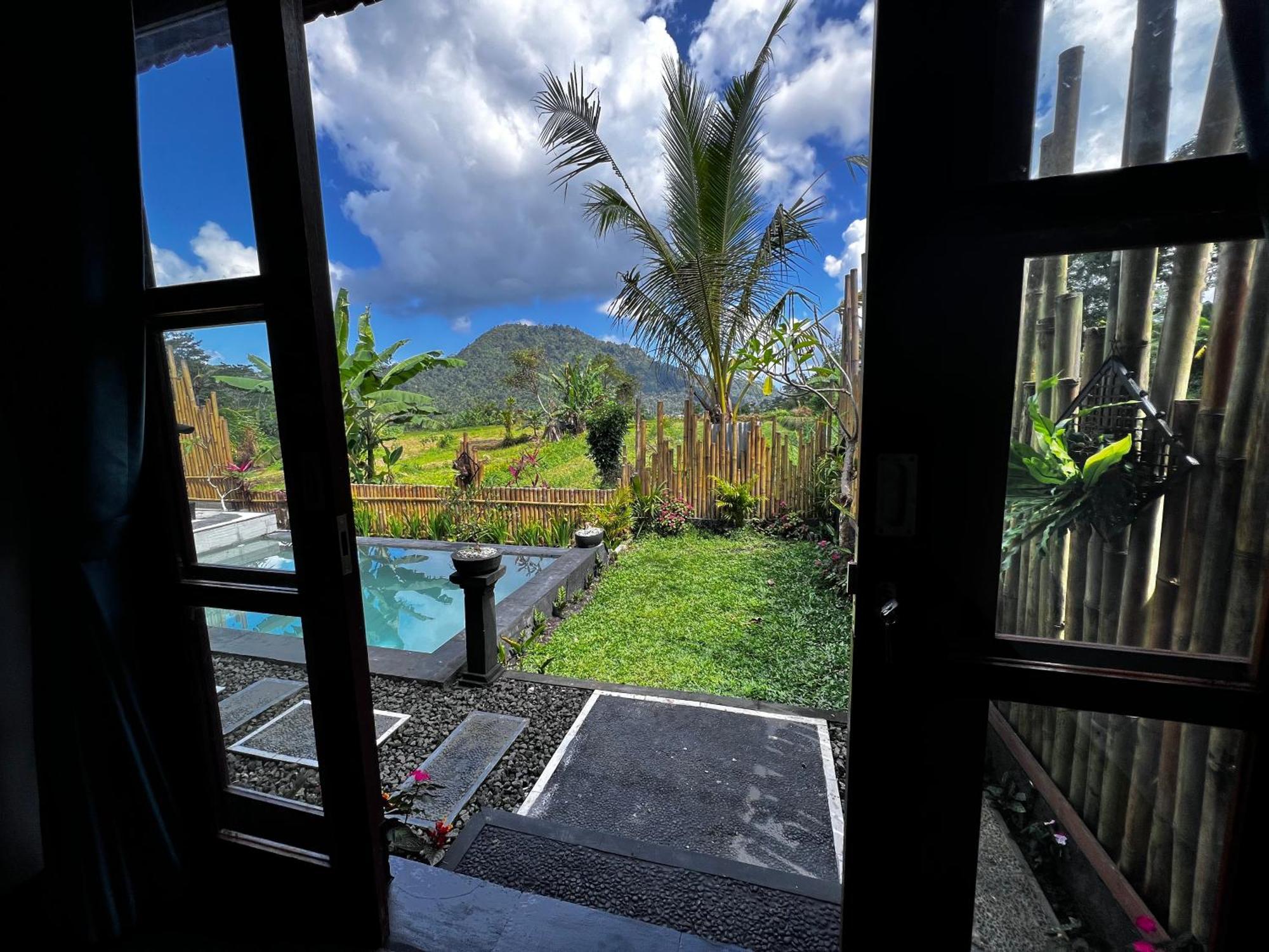 Ume dukuh home sidemen Sidemen  Bagian luar foto