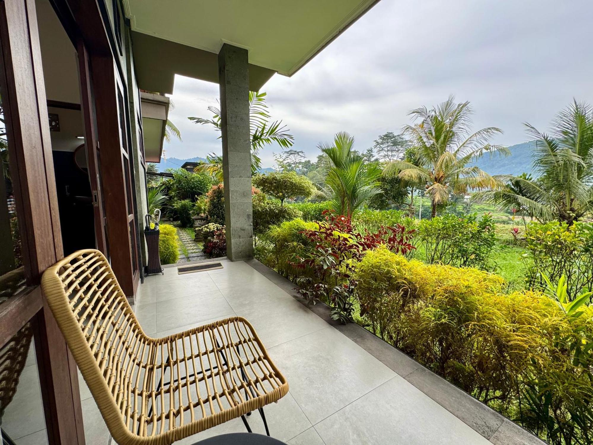 Ume dukuh home sidemen Sidemen  Bagian luar foto