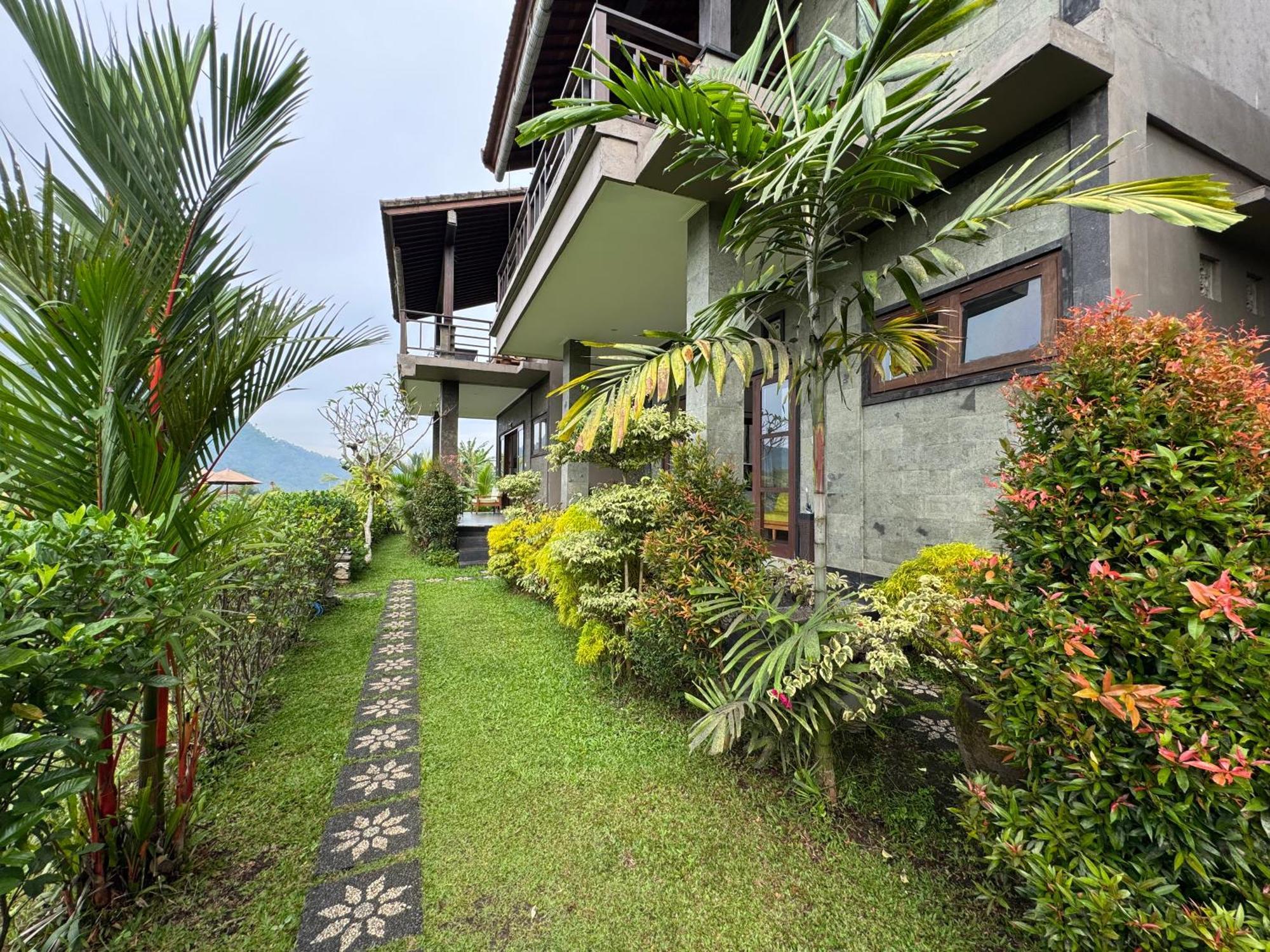 Ume dukuh home sidemen Sidemen  Bagian luar foto